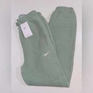 Nike Sherpa Joggers